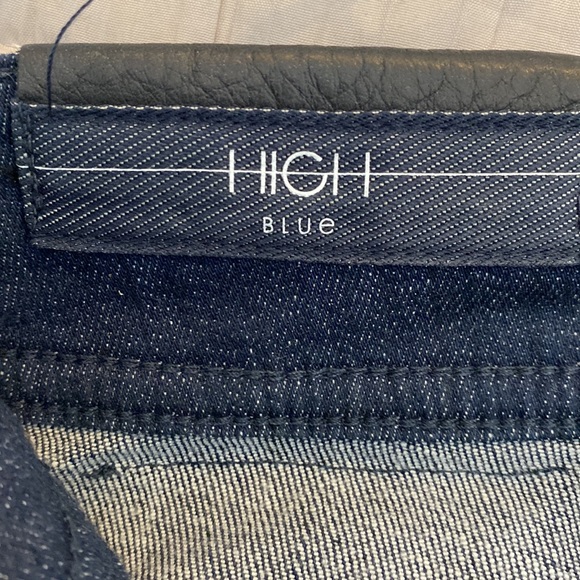 HIGH Tech Highwaisted Jeans with belt superb detailing Mint condition - Picture 15 of 15